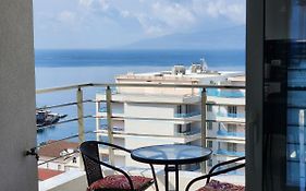 Amazing Sea View Apartment