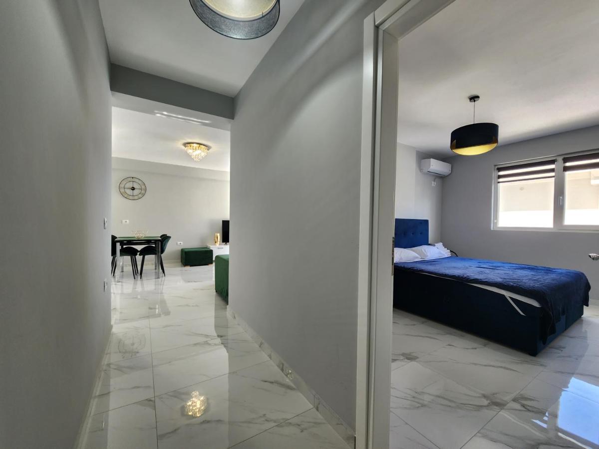 Amazing Sea View Apartment Sarandë Esterno foto